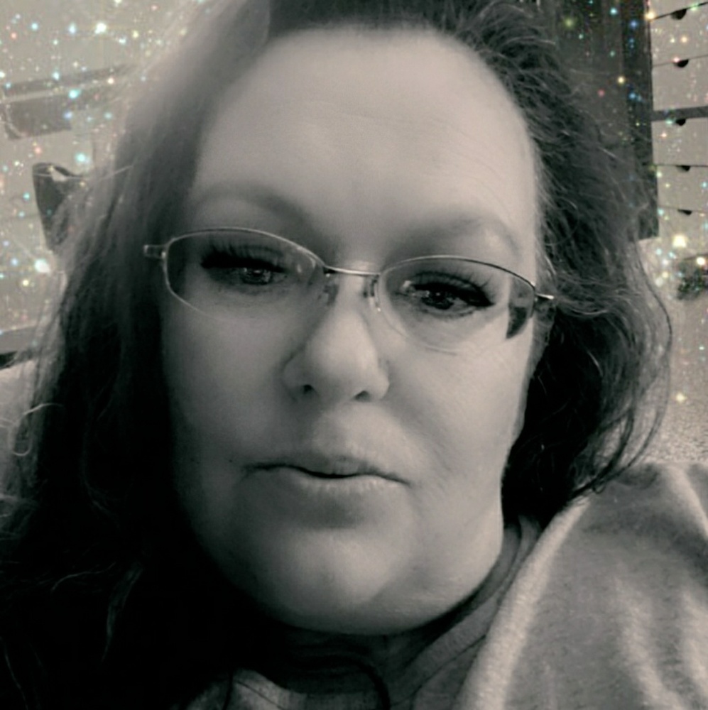 Meet your Posher, Nikki